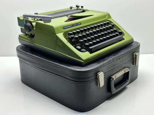 Typewriter History: Evolution of Typewriters Over the Decades