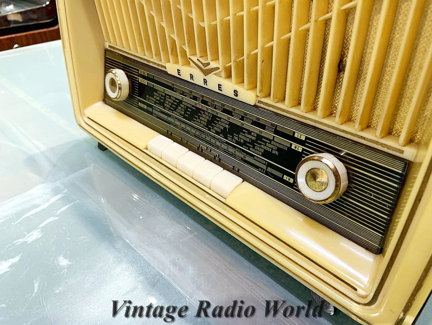 ERRES | Vintage Radio | Orjinal Old Radio | Antique Radio | Lamp Radio | ERRES Radio Bakelite safe