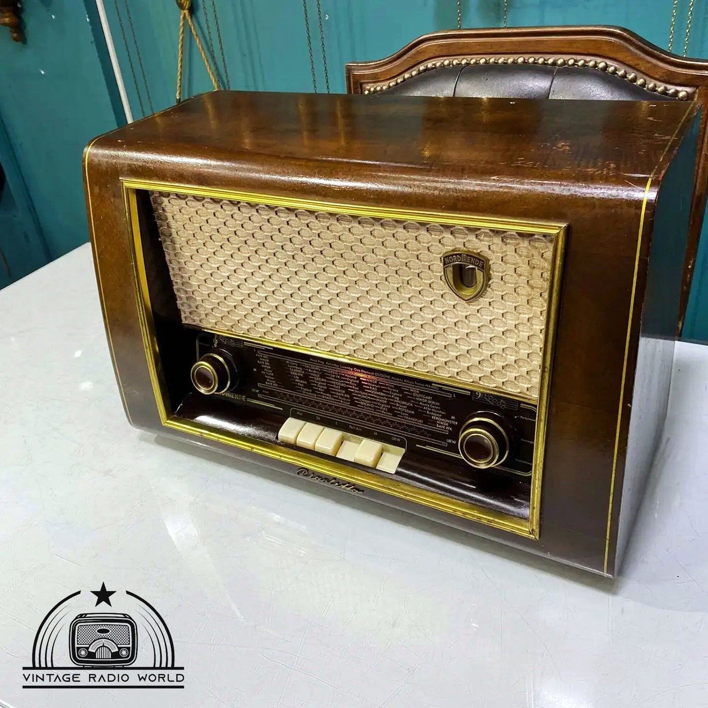 Nordmende Rigoletto Radio - Authentic Vintage, Original Classic, Lamp Radio - Rediscover Nostalgia with Nordmende Rigoletto