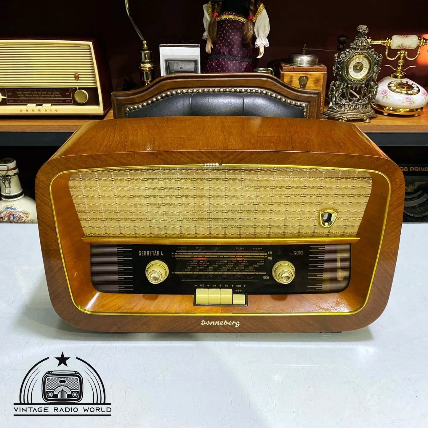Soneberg 697 Radio - Authentic Vintage, Original Classic, Lamp Radio - Rediscover Nostalgia with Soneberg 697