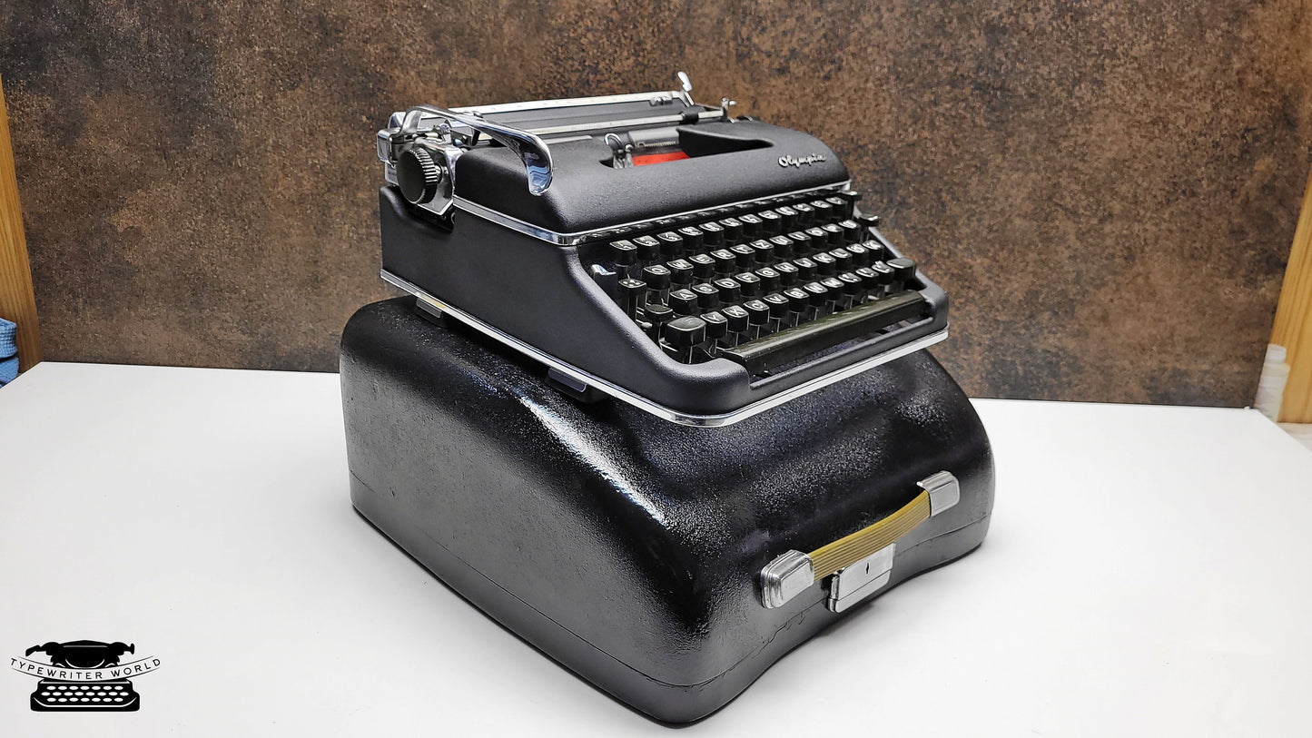 Olympia SM3 Black Typewriter, Premium Vintage Gift for Writers and Collectors, Elegant Collectible, Make Your Gift Unforgettable