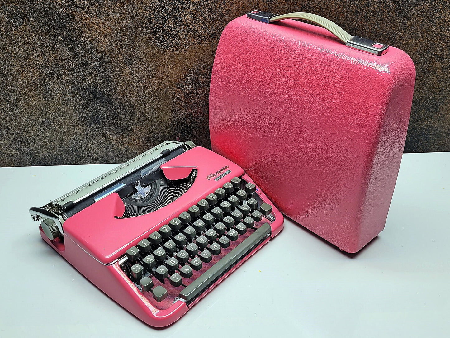 Refurbished Olympia Splendid 33/66 Pink Typewriter | Retro Manual Writing Machine | Gift for Writers & Collectors | Fully Functional