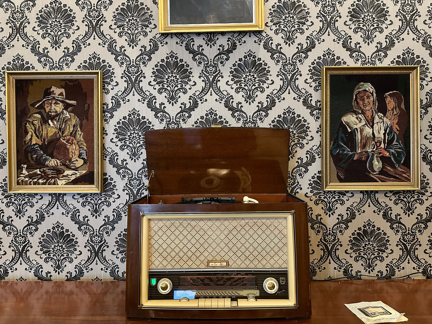 Philips Jupiter Radio and Turntable | Orjinal Old Radio | Radio | Radio and Turntable