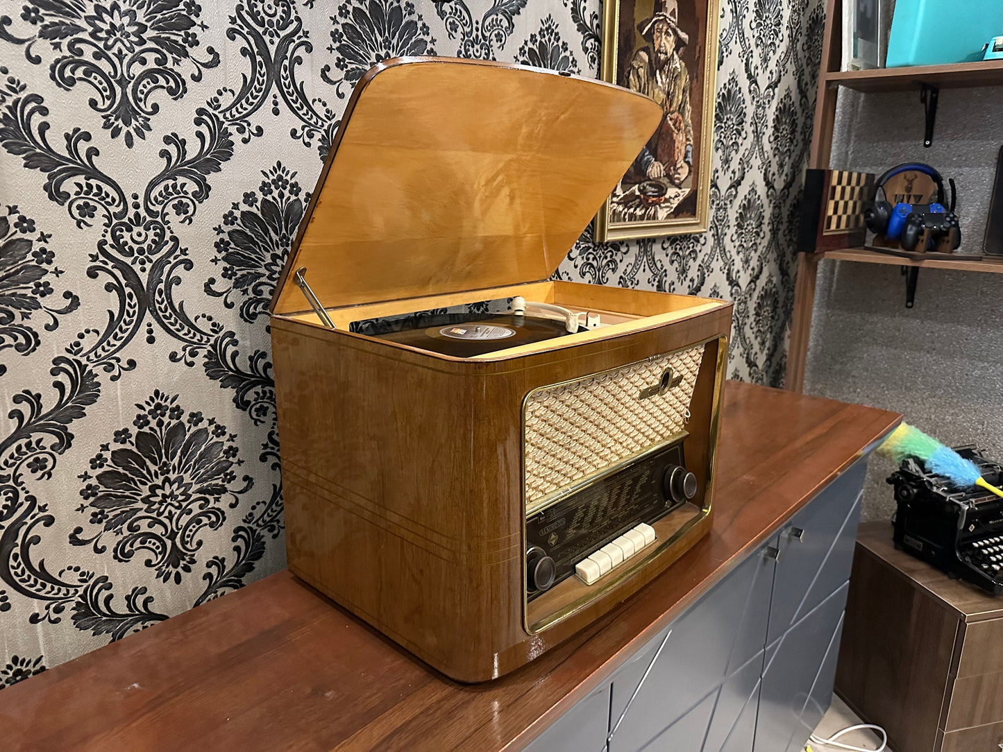 Germany Rekord225 Lamp Radio With RECORD | Vintage Radio | Orjinal Old Radio | Radio | Lamp Radio |