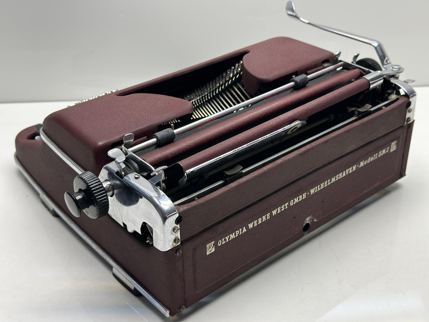 Olympia SM3 Typewriter - Bordeaux Color, Black Keys, Flawless Typing, Dual-Color Capability, Wooden Carrying Case