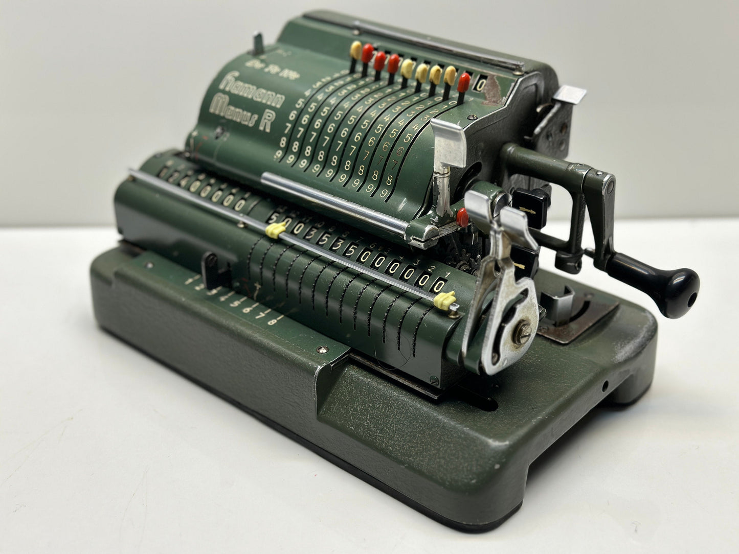 De Te We Hamann Manus R Antique Calculator | Vintage Design | Rare Collectible Piece