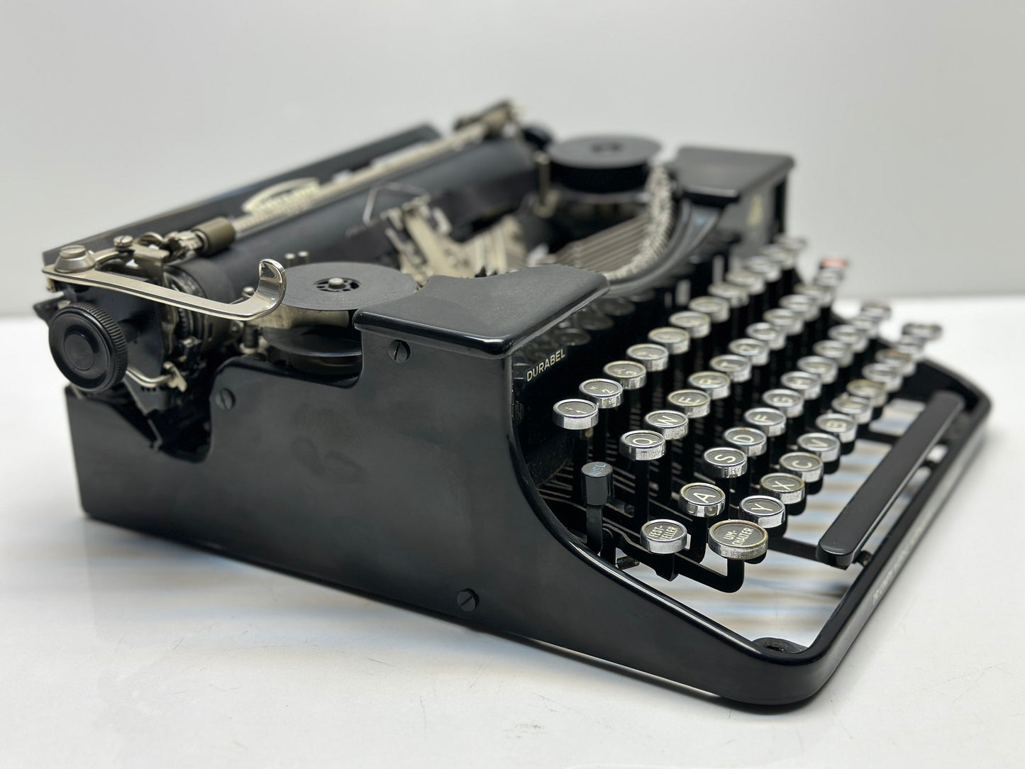 Fully Functional 1960 Model Black Triumph Typewriter - Classic and Functional