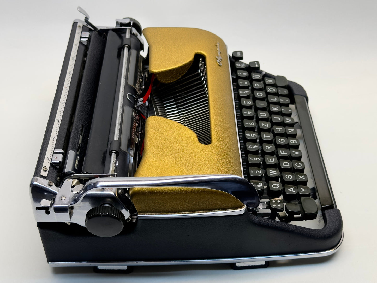 Olympia SM3 Typewriter - Gold Lid, QWERTZ Keyboard, Green/Black Dual-Color Keys - Highly Preferred Model, Best Seller (Without Case)