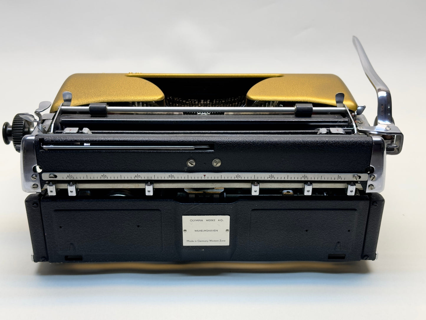 Olympia SM3 Typewriter - Gold Lid, QWERTZ Keyboard, Green/Black Dual-Color Keys - Highly Preferred Model, Best Seller (Without Case)