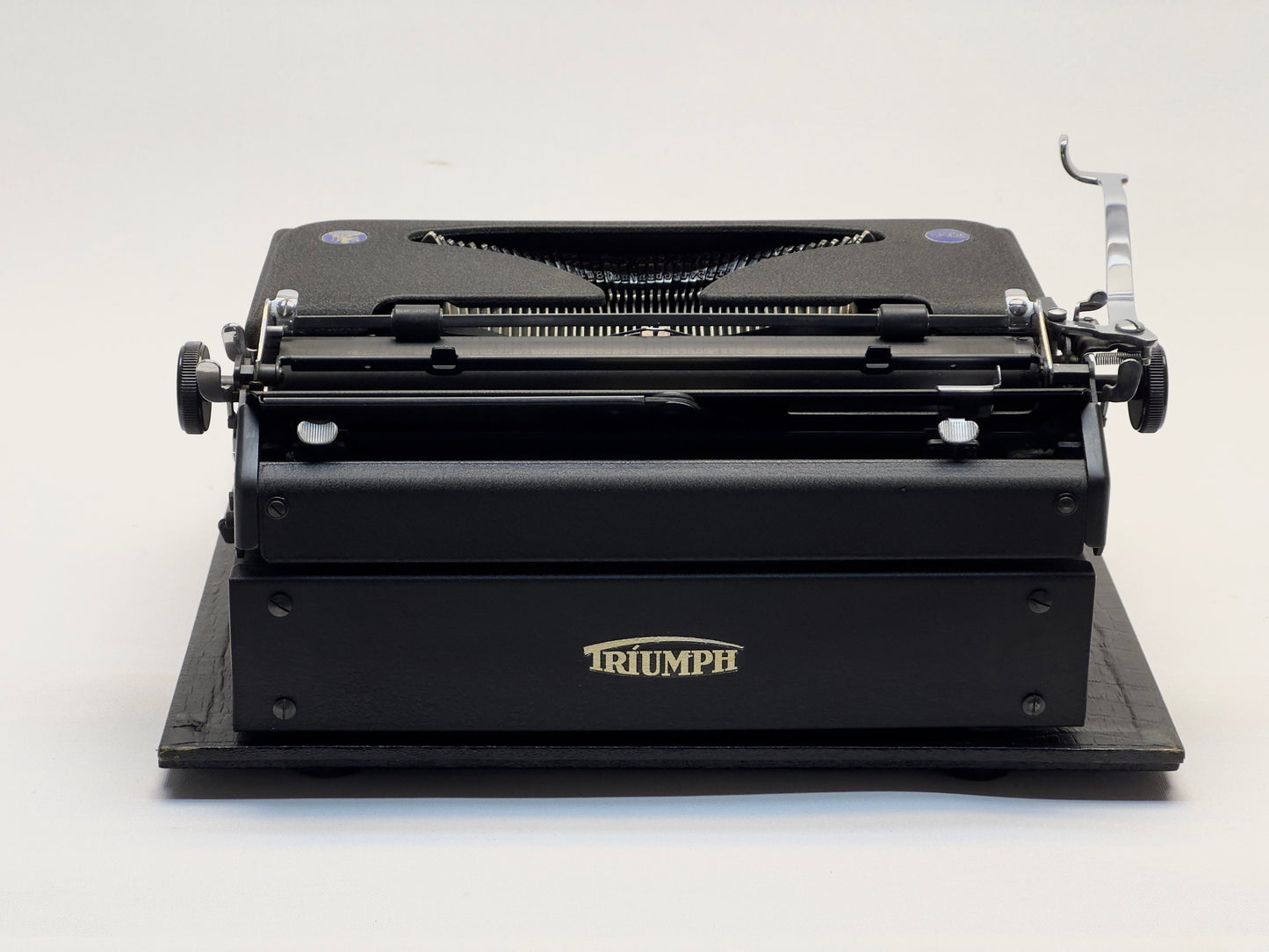 Adler Triumph Typewriter - 1940 Model with QWERTZ Layout and Glass Black Keys - Antique Typewriter - Working Typewriter