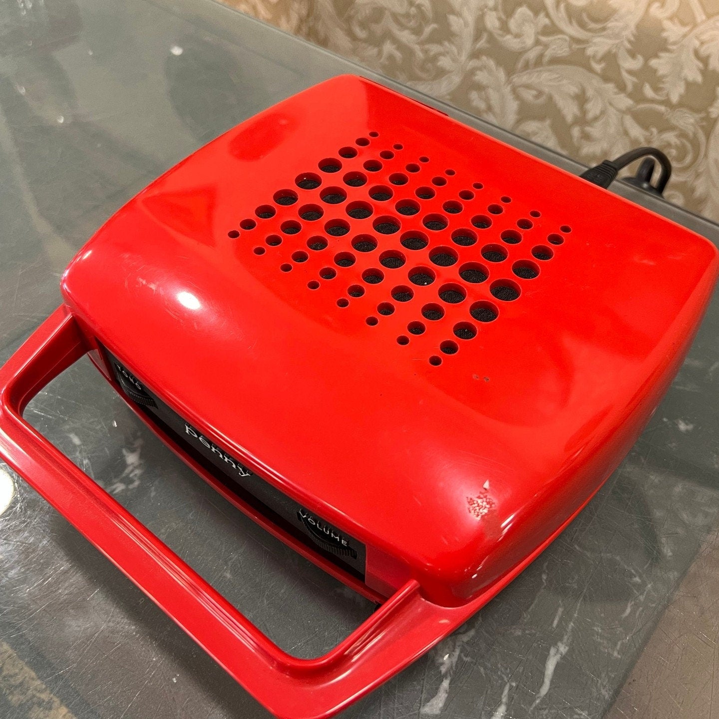 Penny 45 RPM Portable Record Player | High Condition | Fully Functional- Turntable