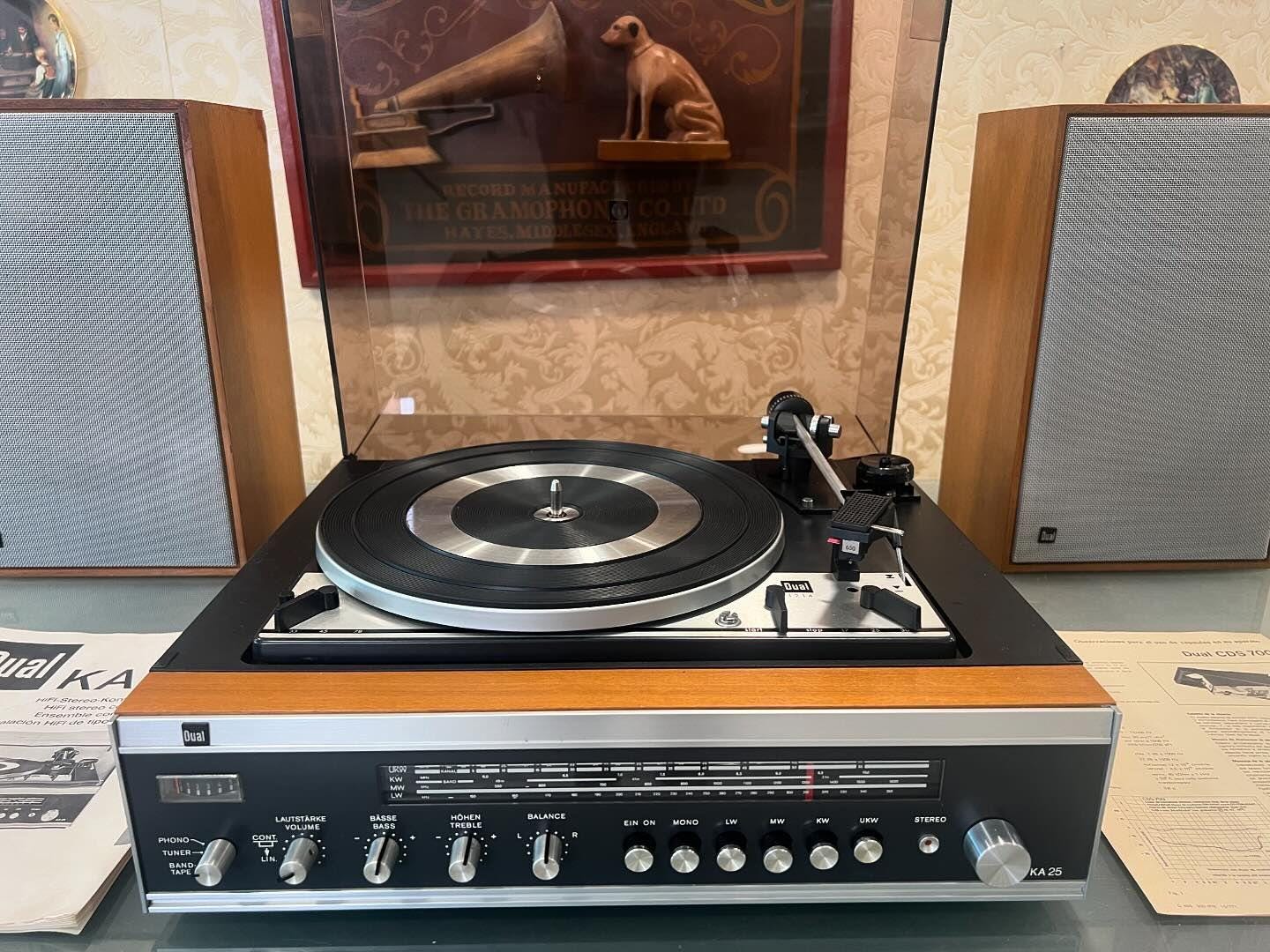 Legendary Dual KA 25 Turntable | FM Radio | Includes CL 136 Speaker Set | Fully Functional | Rare Clean Condition-Turntable