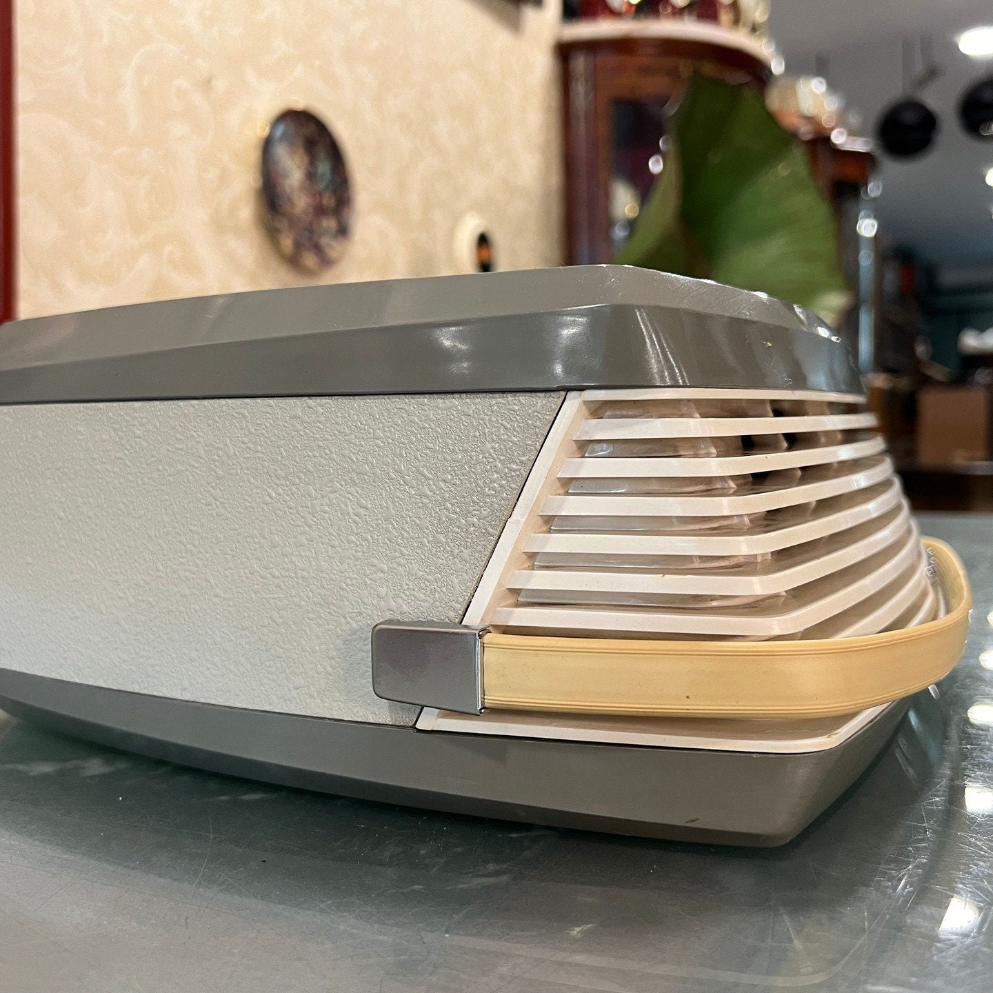 Philips 45 RPM Portable Record Player | High Condition | Fully Functional- Turntable
