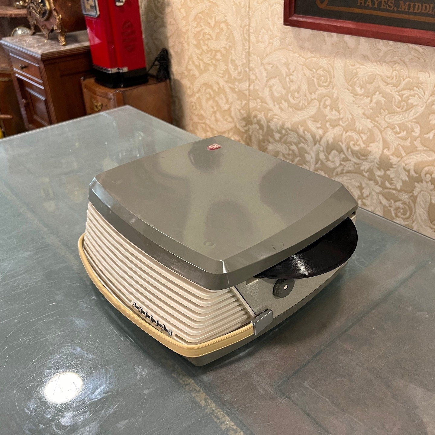 Philips 45 RPM Portable Record Player | High Condition | Fully Functional- Turntable