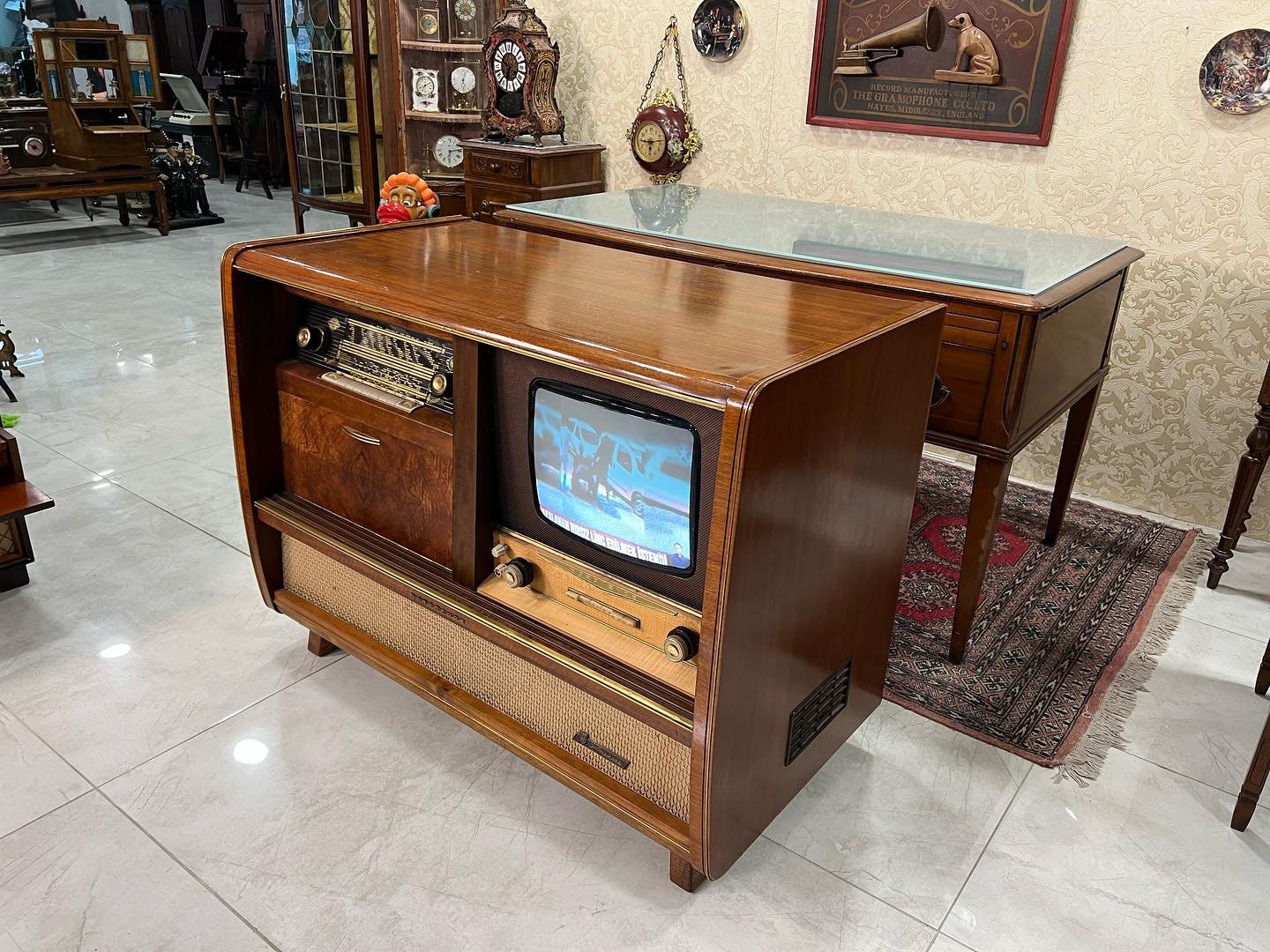 Antique Rosita Music Cabinet | Dual 1254 Belt Drive Turntable | Audion T 475 Amp Receiver | Audion D 475 Cassette Deck |Original Speaker Set