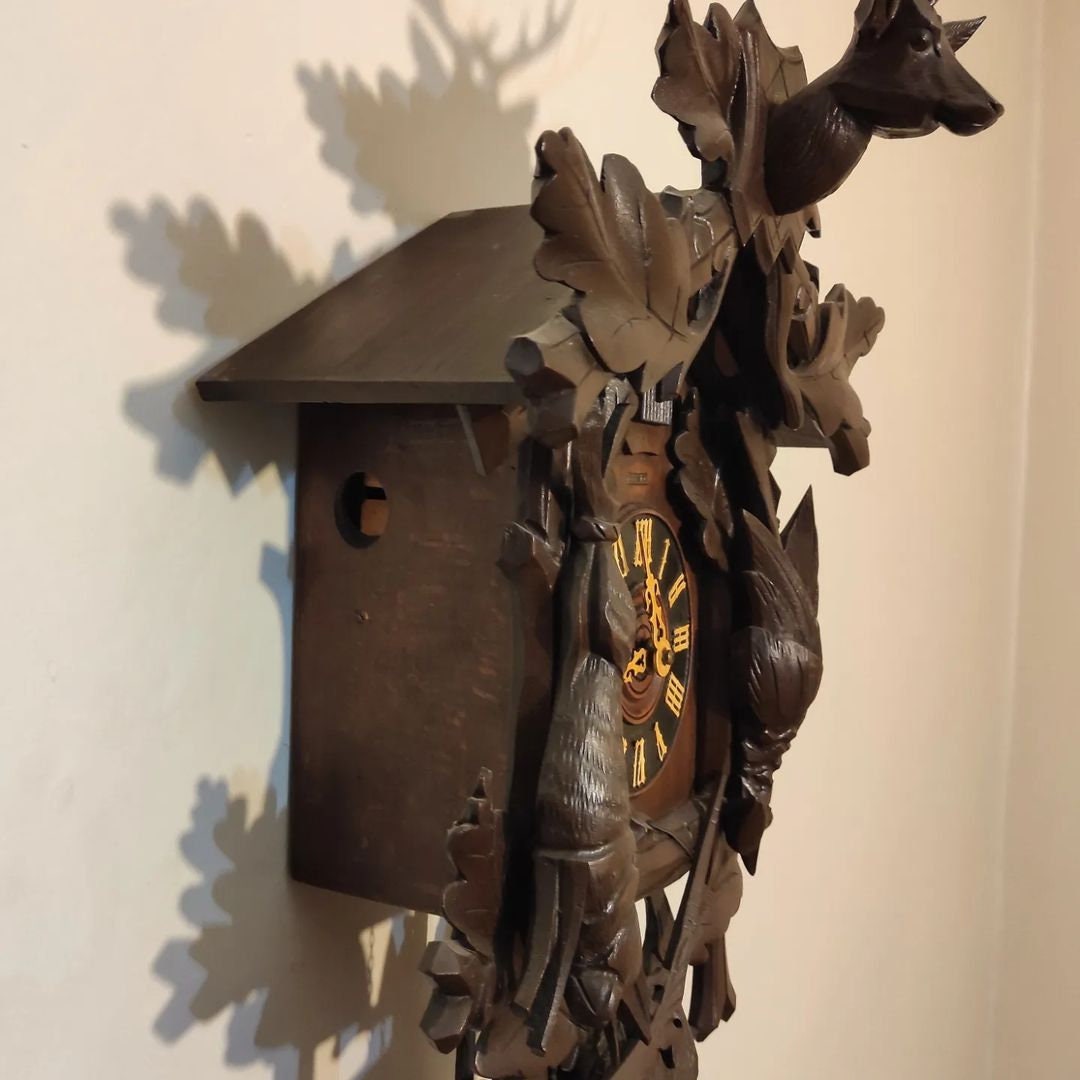 Rare 1930s/40s German Kaiser Giant Hunter-Themed Mechanical Cuckoo Clock - Hand-Carved and Painted, Perfect Condition