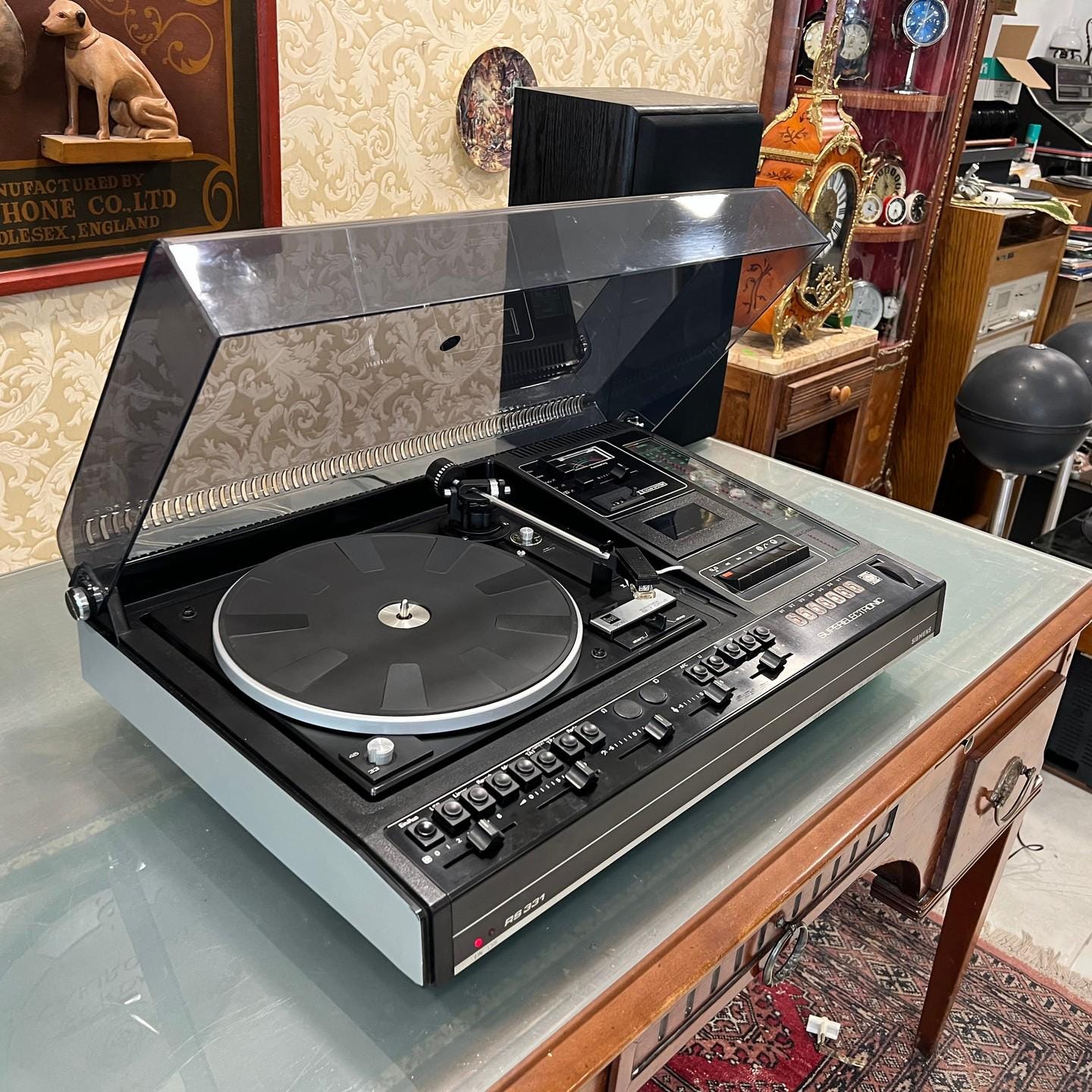 Vintage Siemens RS 331 Record Player with Dual 1236, FM Radio, Cassette Player, 3-Way Speakers, High Quality Sound - Turntable