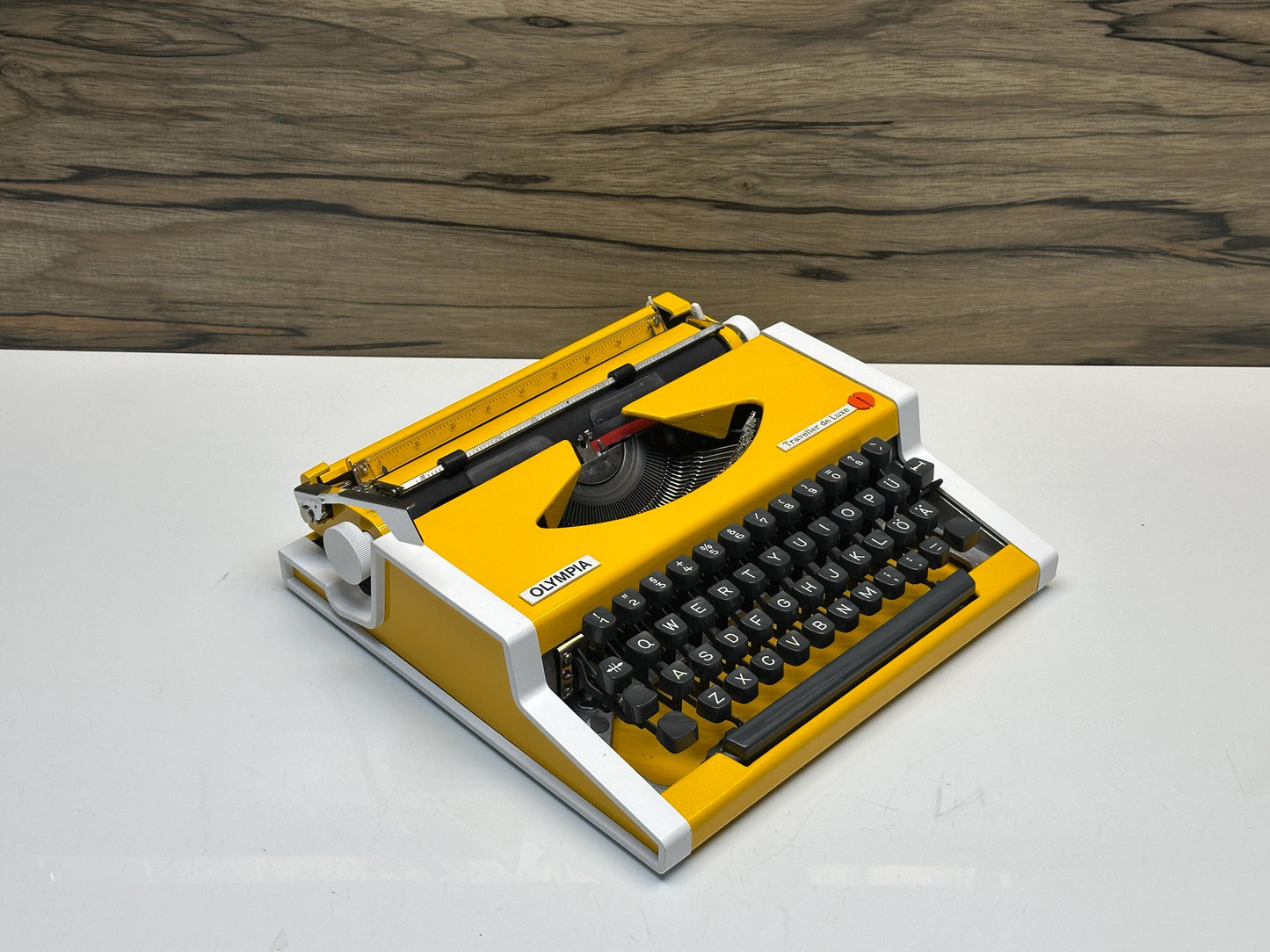 Yellow Olympia Traveller Bag with Black Keyboard | Wooden or Yellow Plastic Case Option | Retro Manual Portable Typewriter