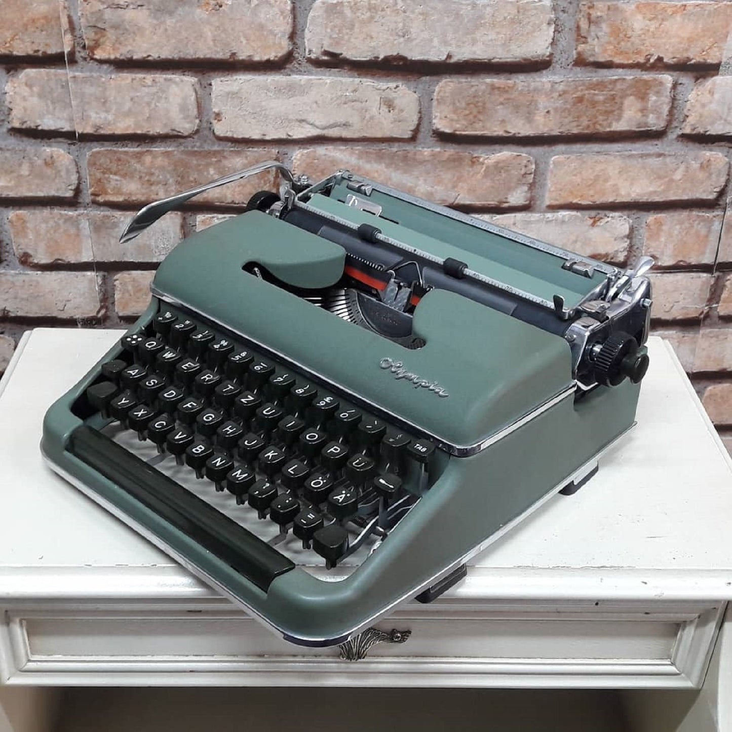 Olympia Sm3 Typewriter + Case / The Most Special Gift,typewriter working