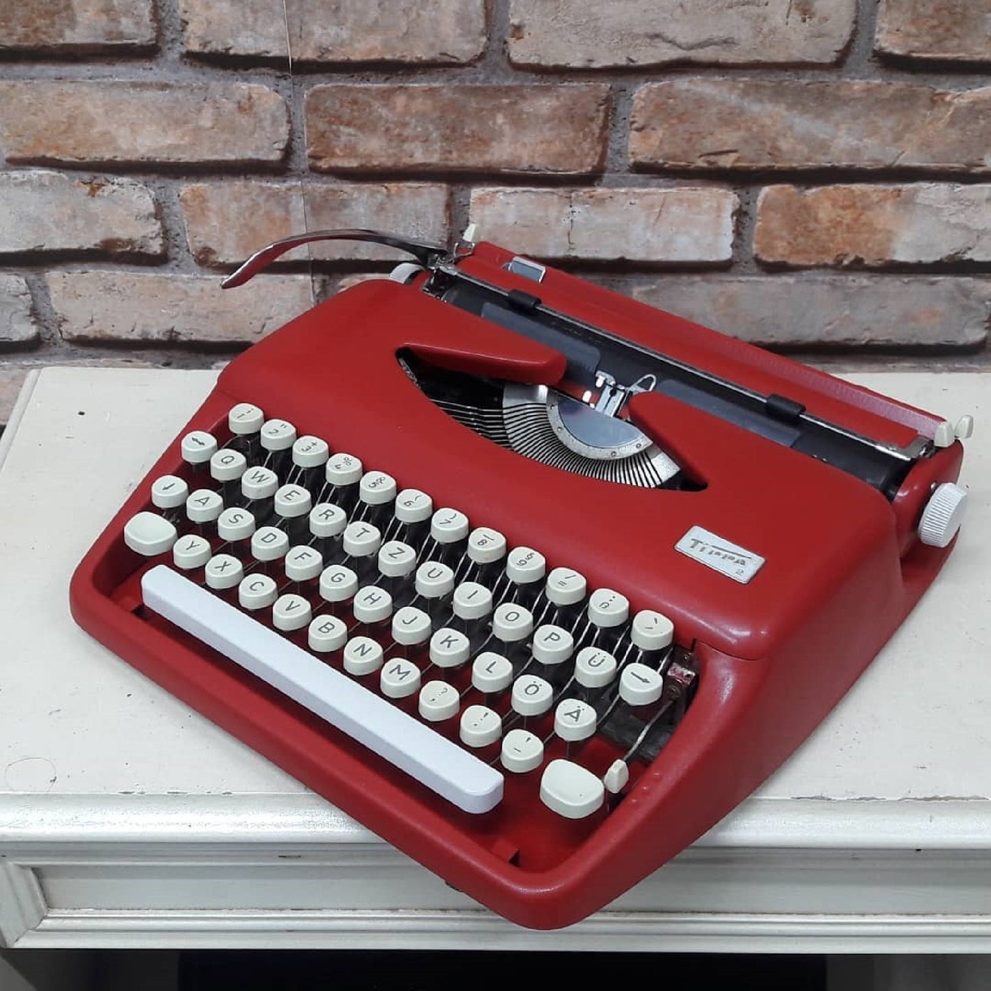 Adler Tippa Red Typewriter | Antique Charm, Fully Operational | Ideal Gift for Vintage Enthusiasts | Elevate Your Writing Experience