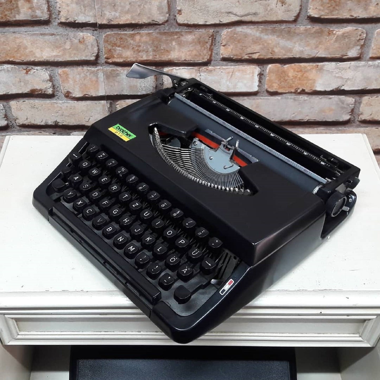 Brother 210 Typewriter - Antique Elegance, Fully Functional, and a Fabulous Gift