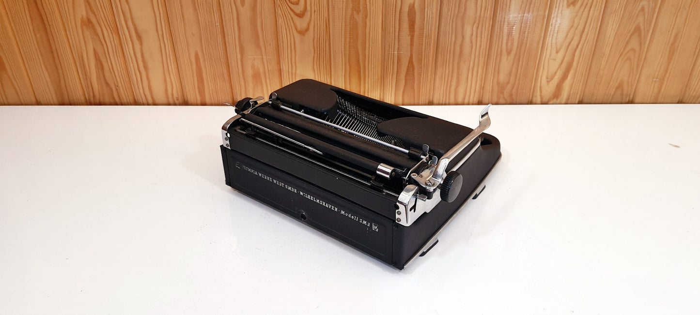 Antique Olympia SM2 Typewriter | Rare Mechanical Writing Instrument from the 1950s,typewriter working