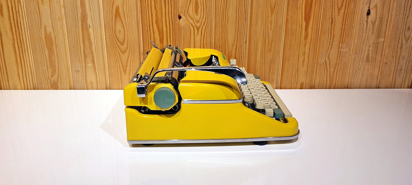 Olympia Monica Yellow Typewriter - Premium Gift | Typewriter like new,typewriter working