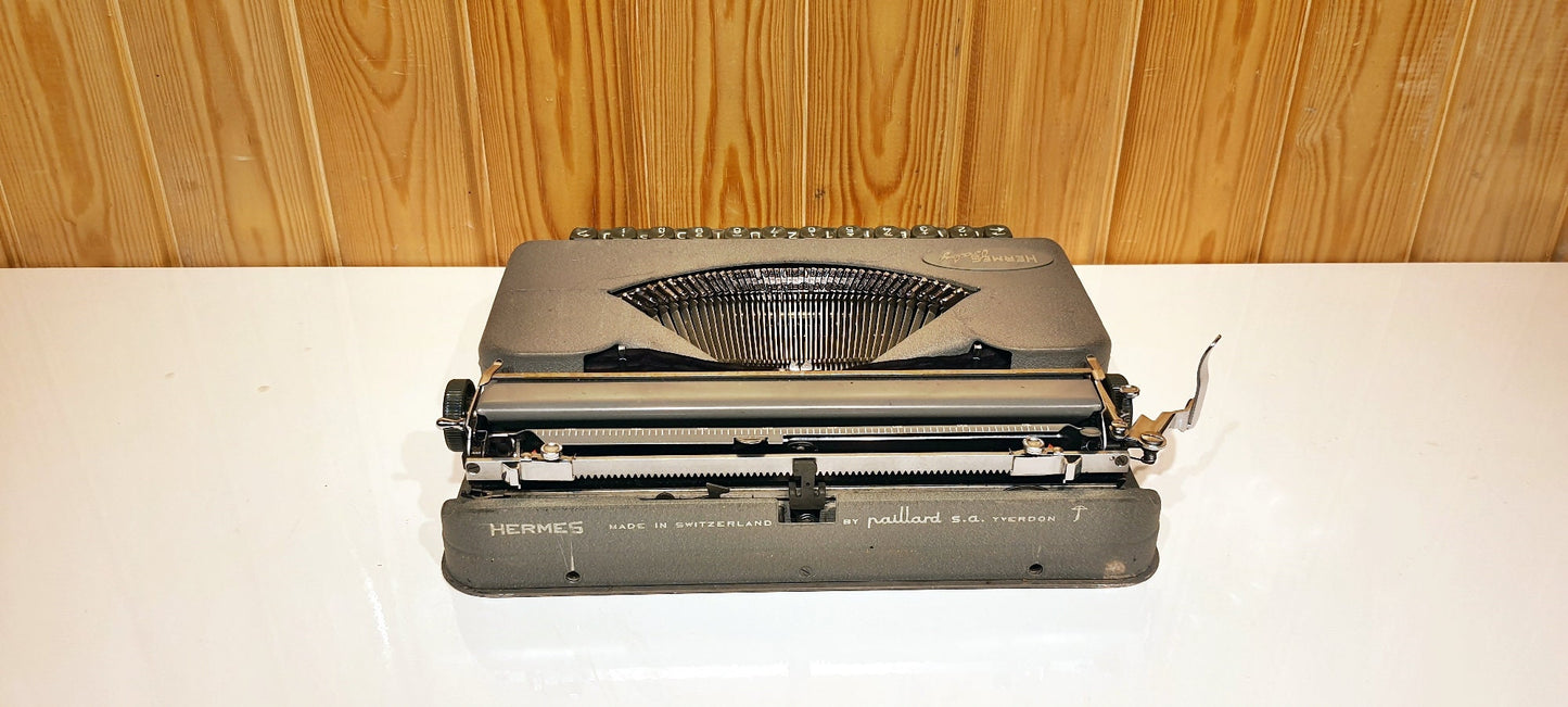 Hermes Baby Typewriter | Typewriter Working | Grey Typewriter | Premium Gift - Best Typewriter