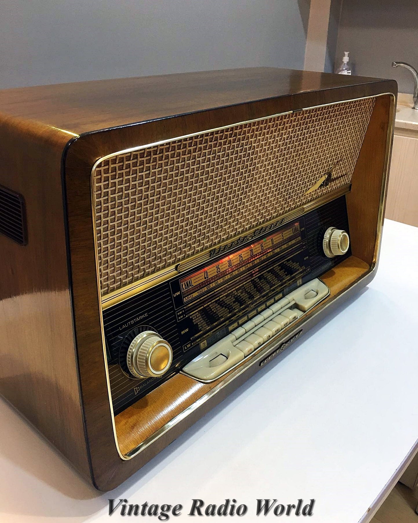 Loewe opta vineta stereo | Vintage Radio | Orjinal Old Radio | Antique Radio | Lamp Radio | Loewe opta vineta Radio