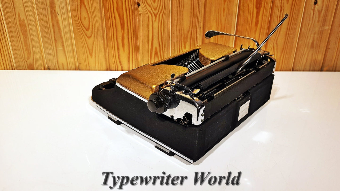 Olympia Sm3 Gold Typewriter + GOLD Case/Black Case | Antique Typewriter | Old Typewriter / The Most Special Gift