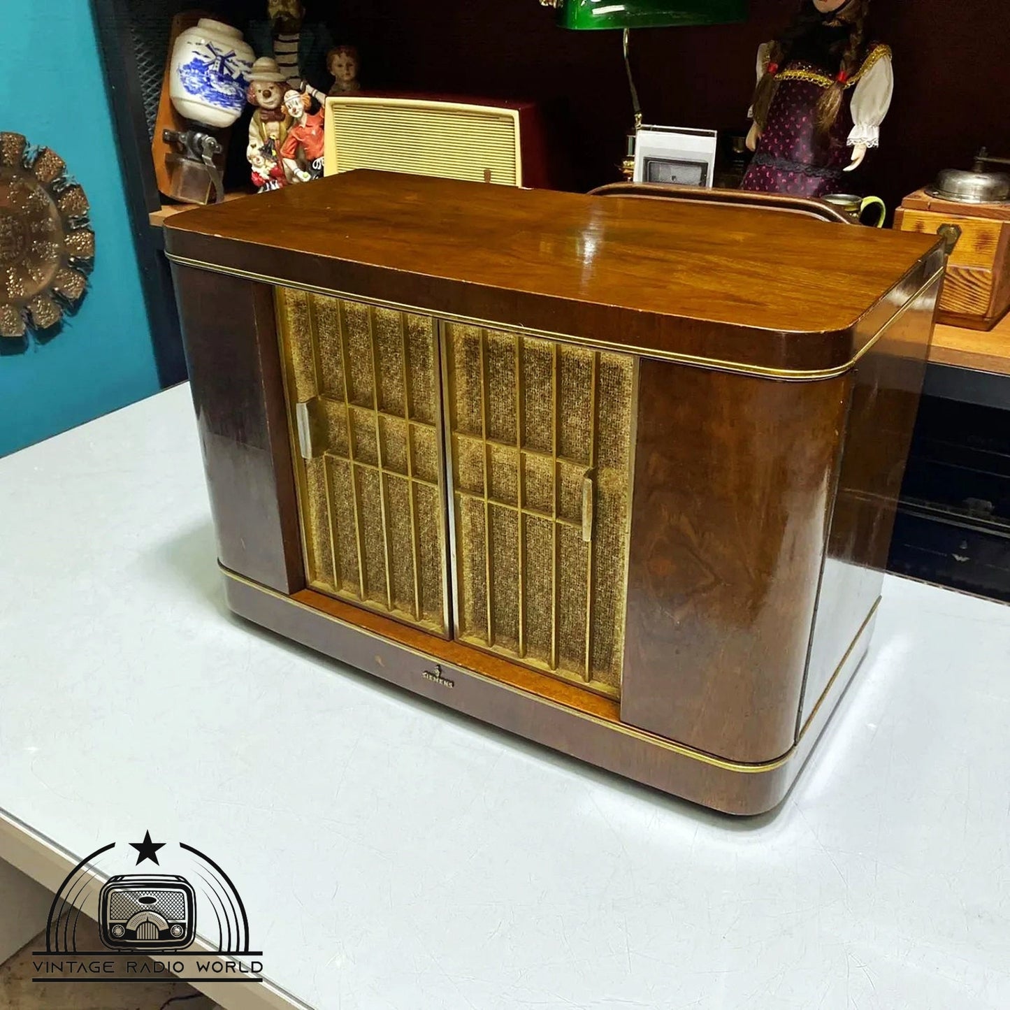 Siemens Schatulle H42 Radio - Authentic Vintage, Original Antique, Lamp Radio - Experience Nostalgia with Siemens Radio