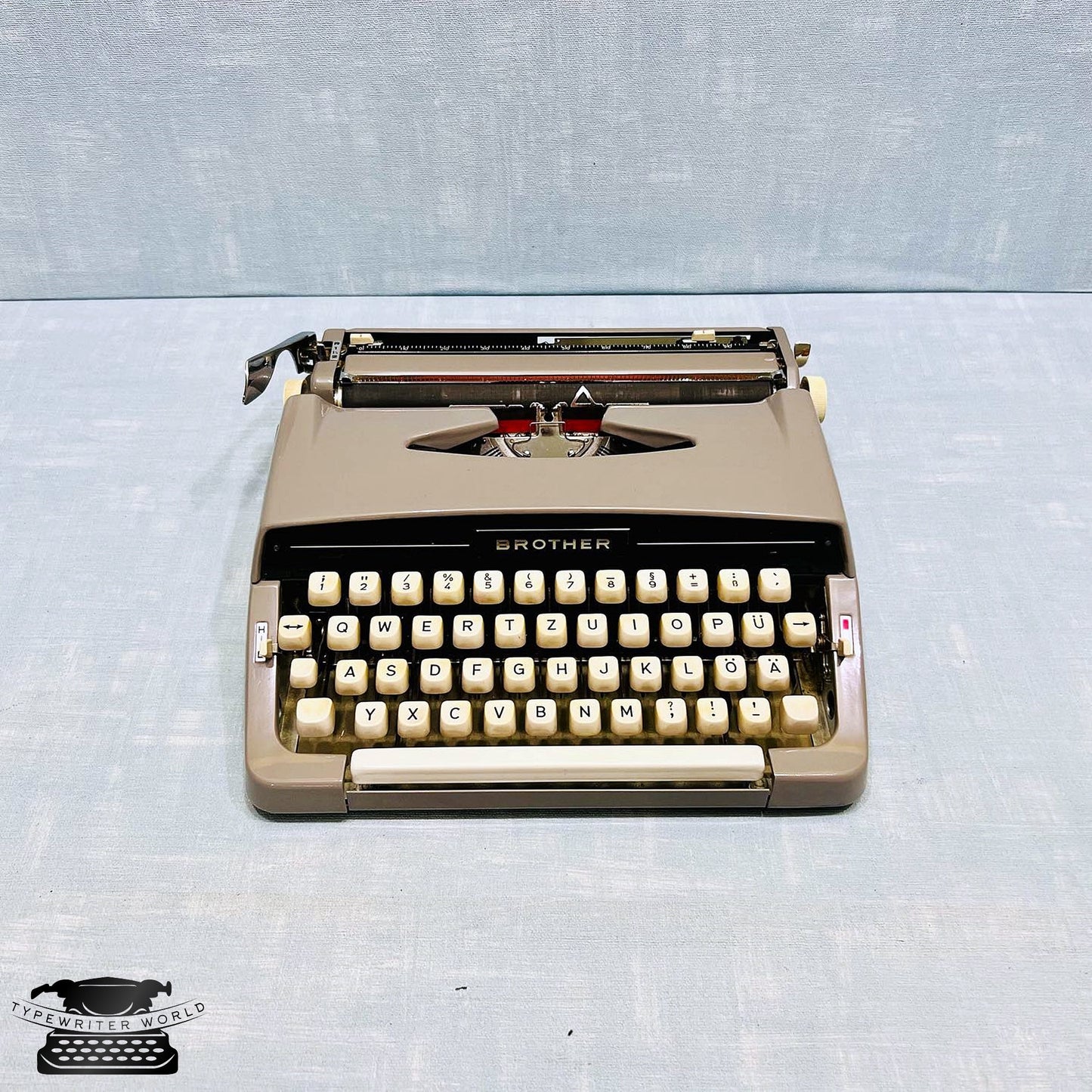 Brother Typewriter - Premium Gift | Typewriter Like New | Fully Serviced and Working