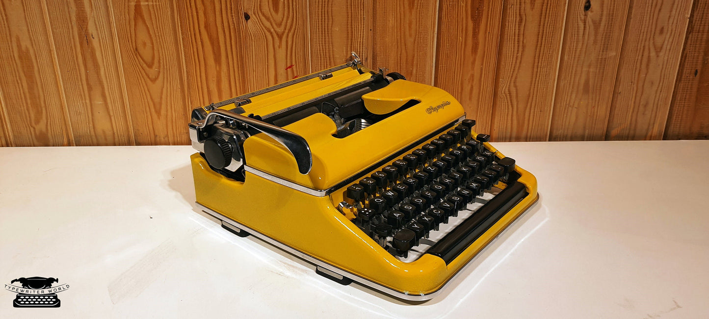 Olympia SM3 Yellow Typewriter - Premium Gift / Typewriter World / The Most Special Gift,typewriter working