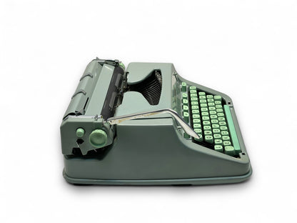 Hermes 3000 Premium Rare Typewriter - Vintage Portable Manual Machine - Perfect Gift for Writers & Collectors