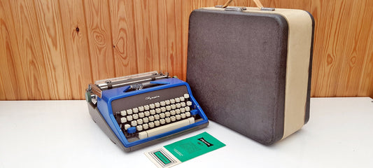 Olympia sm7 Typewriter | Vintage Typewriter,typewriter working