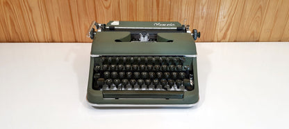 Valentine's day gift,Olympia Sm2 Typewriter | Old Typewriter | Best Typewriter | Green Olympia Sm2 Special Typewriter | Vitange Typewriter |