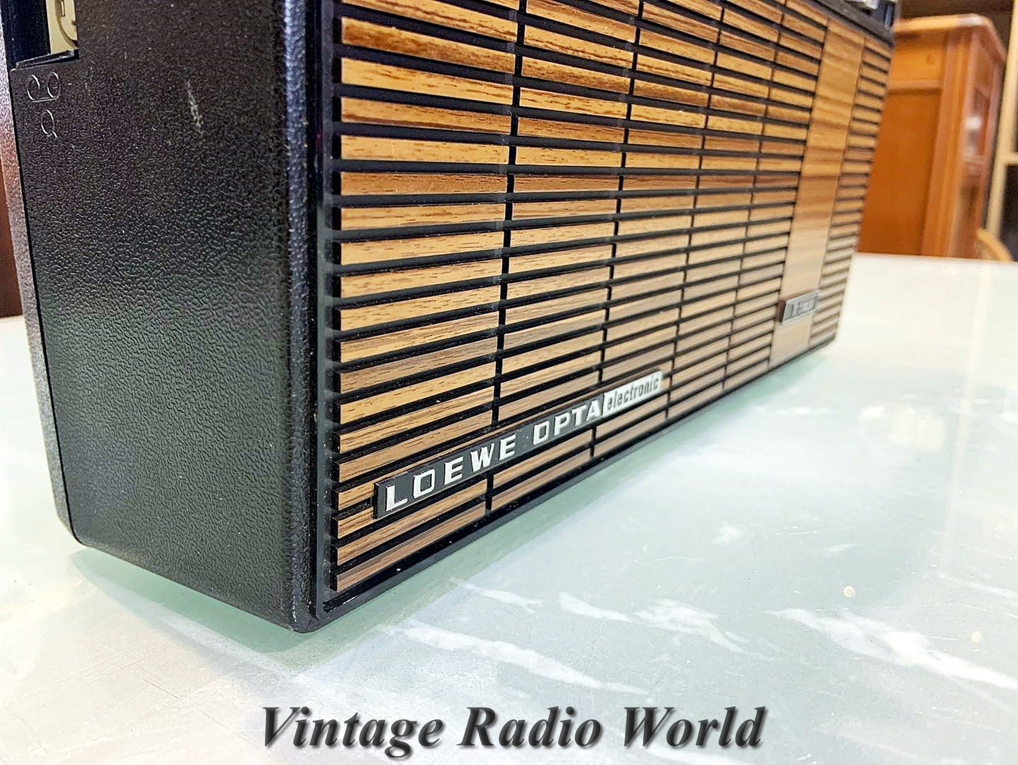 Vintage Loewe Opta T 98 Radio | Original Old Radio | Antique Radio | Classic Lamp Radio | Retro Loewe Opta Collectible