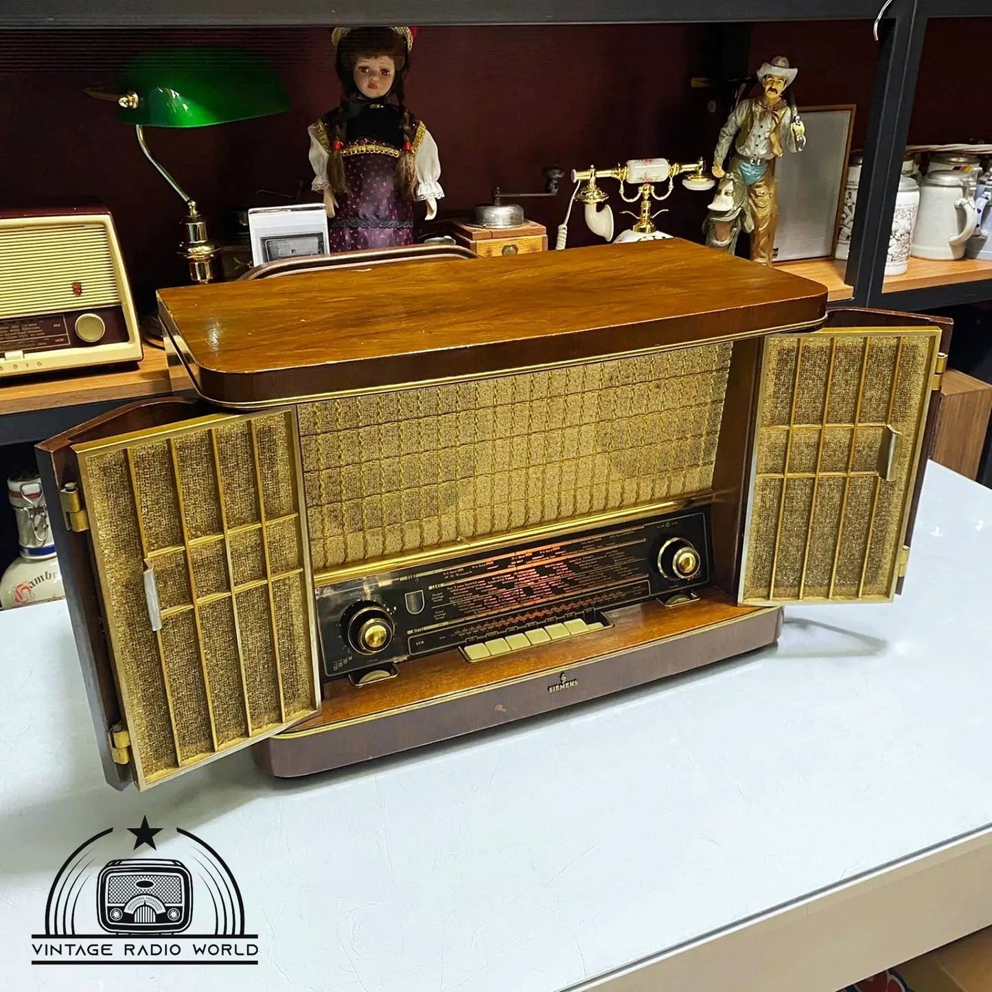 Siemens Schatulle H42 Radio - Authentic Vintage, Original Antique, Lamp Radio - Experience Nostalgia with Siemens Radio
