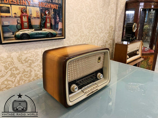 Loewe Opta Bella | Vintage Radio | Oiginal Old Radio | Radio | Lamp Radio | Loewe Opta Bella fm Radio