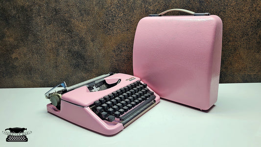 Best Gift - Portable Olympia Splendid 33/66 Vintage Ice Pink Typewriter with Black Keyboard - Ideal for Traveling Writers and Students