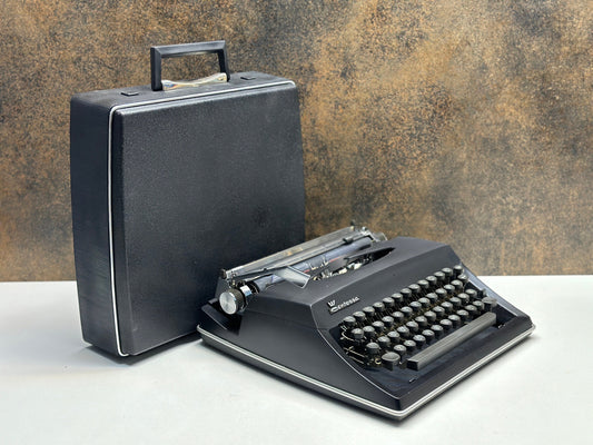 Perfect Gift! Adler Contessa QWERTY Typewriter | Vintage Gifts, Office Gift, birthday gift, Gift for Teacher, Gift for Man, Gift for Mother