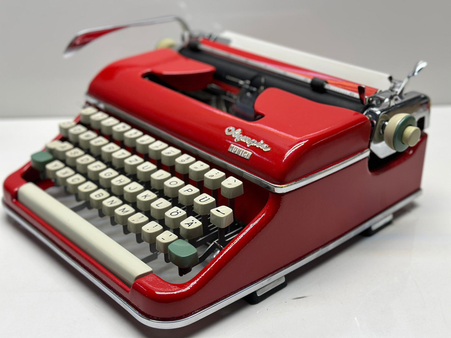 Olympia Monica Typewriter - Vintage 1955 Edition in Striking Red - 1960 Model, Red Body, White Keys, Dual-Color Capability, Pristine Case