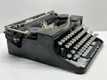 Fully Functional 1960 Model Black Triumph Typewriter - Classic and Functional