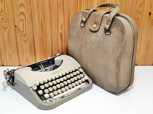 Antique Voss Original Typewriter | Fully Working Vintage Manual Typewriter | German Collectible | Gift for Writers, Typists, and Collectors