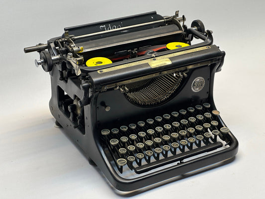 Ideal Typewriter - Vintage 1935 Model with QWERTZ Layout and Glass Black Keys