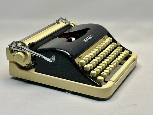 Torpedo Typewriter - Slim Case Model from 1950 in Shimmering Finish with QWERTZ Keyboard
