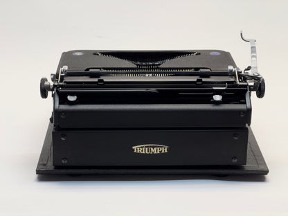 Adler Triumph Typewriter - 1940 Model with QWERTZ Layout and Glass Black Keys - Antique Typewriter - Working Typewriter
