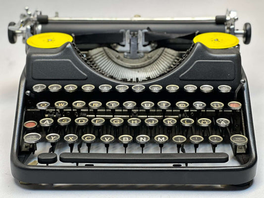 Classic Black Continental Typewriter - Vintage 1945 Model with QWERTZ Layout and Glass Key Keyboard -Antique Typewriter - Old Type Writer