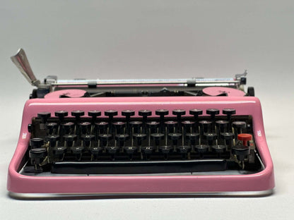 Rare! QWERTY Olivetti Lettare 32 Typewriter - Vibrant Pink Design - Antique Typewrter - Old Typewriter  - Best Gift - Antique Gift