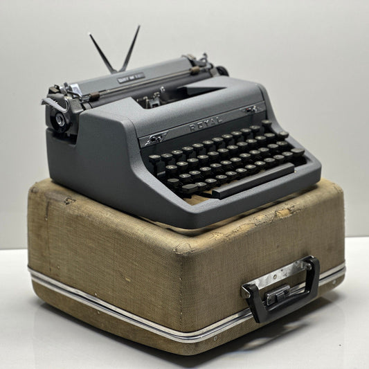 Rare! Royal Deluxe Typewriter - Vintage 1955 Edition in Classic Gray - QWERTY Keyboard, Gray Color, Retro Portable Case, Flawless Operation